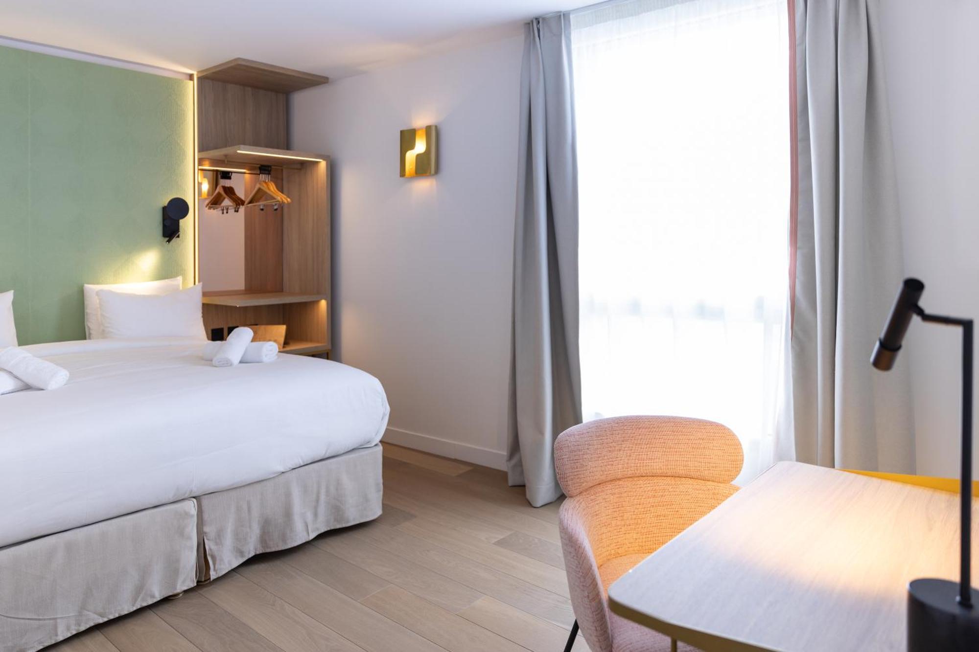 Hotel Kyriad Prestige Paris Asnieres Zewnętrze zdjęcie