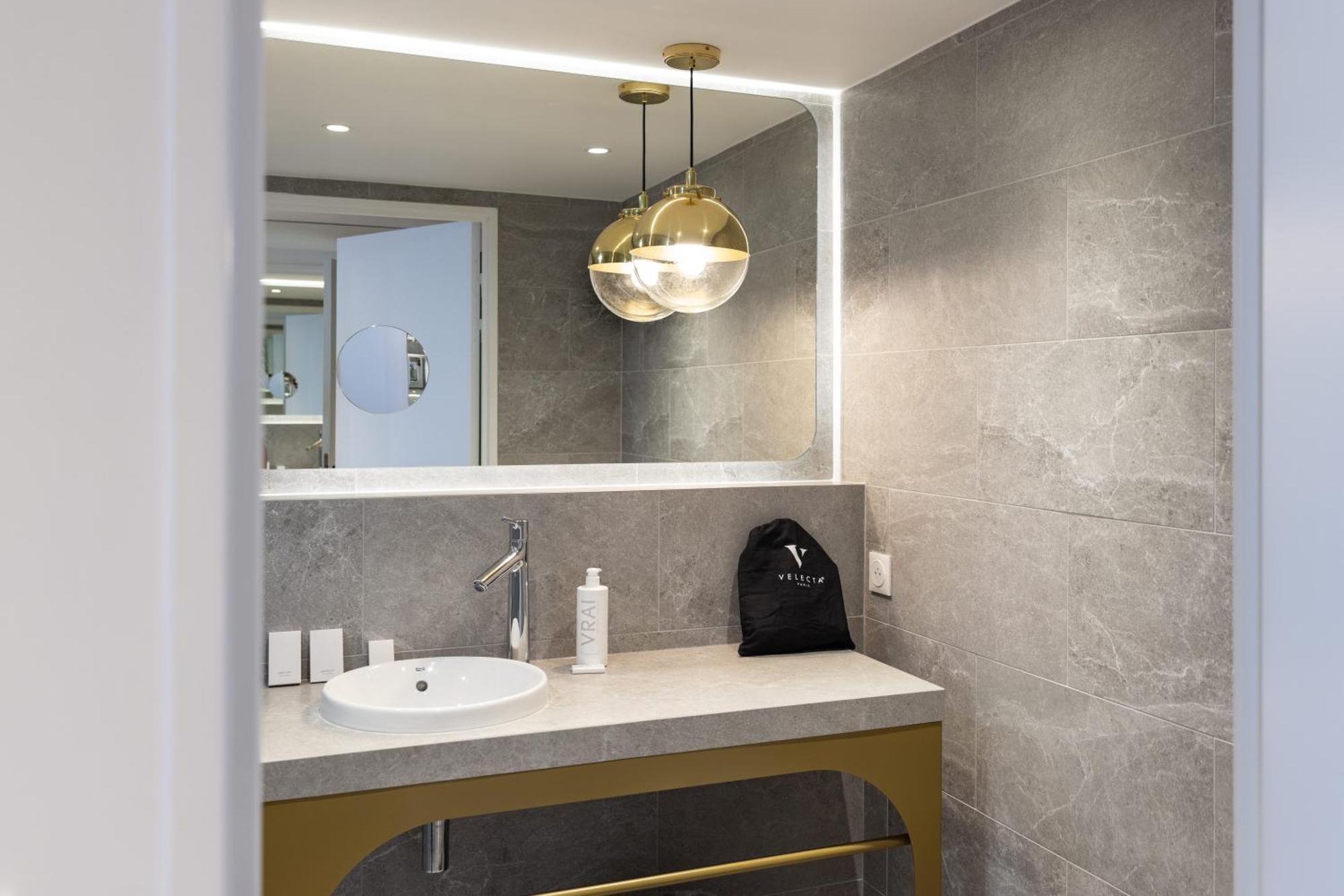 Hotel Kyriad Prestige Paris Asnieres Zewnętrze zdjęcie