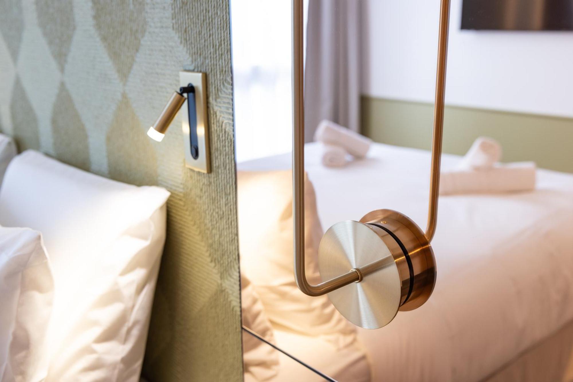 Hotel Kyriad Prestige Paris Asnieres Zewnętrze zdjęcie